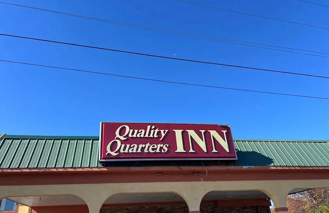 Quality Quarters Inn By Oyo Richmond Ky I-75-1