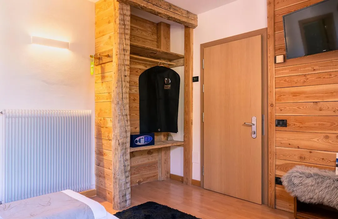 Hotel Irma-1