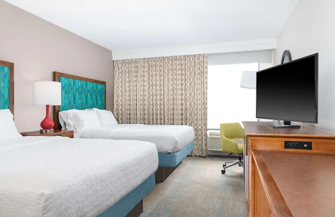 Hampton Inn Martinsburg-1