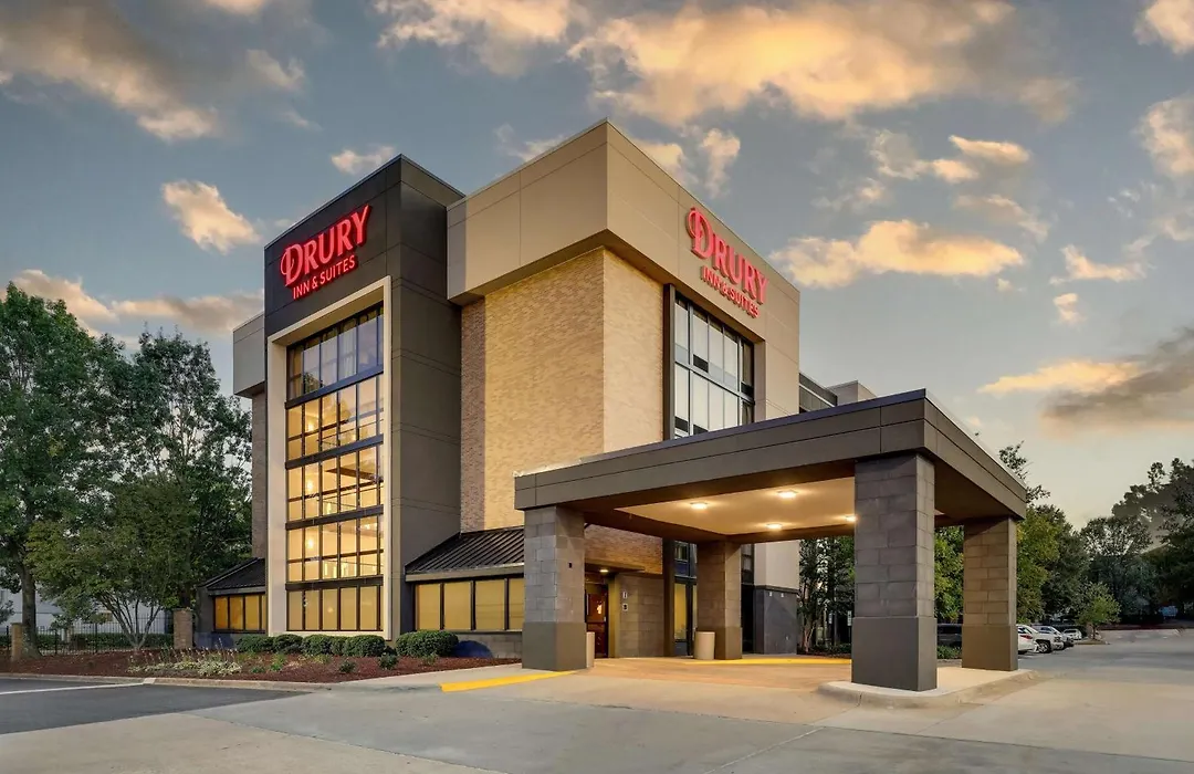 Drury Inn & Suites Charlotte University Place-1