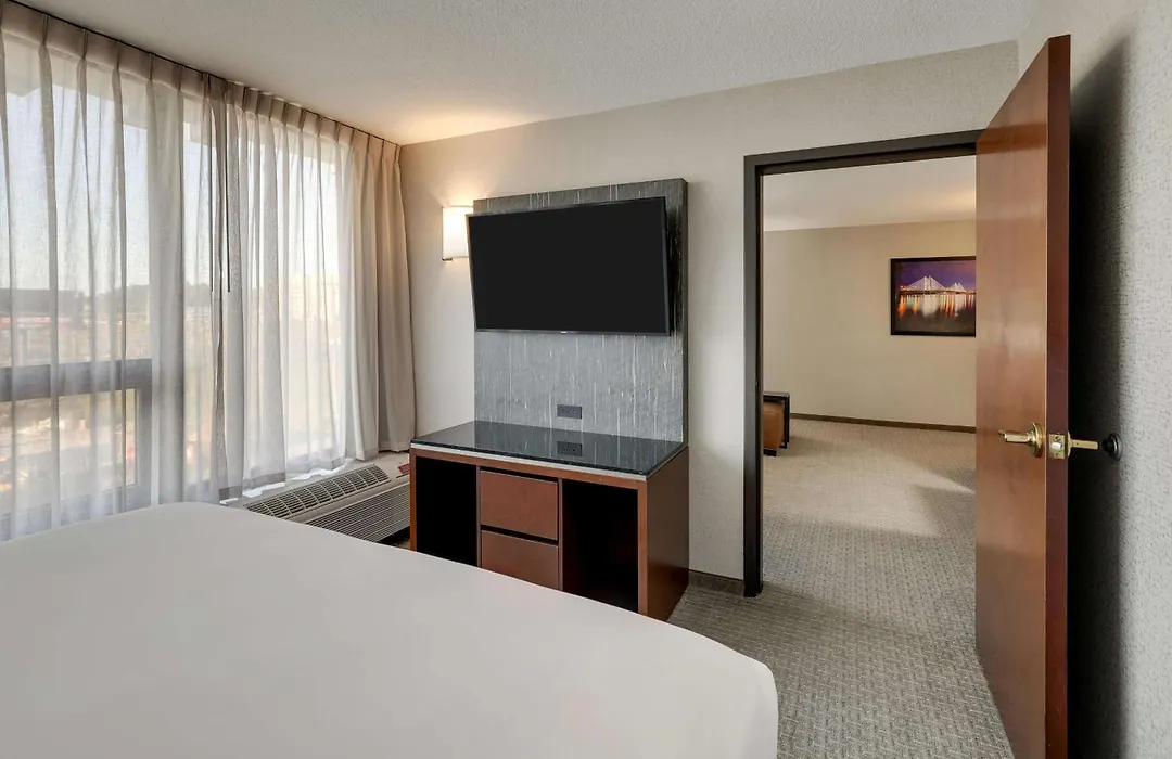Drury Inn & Suites Cape Girardeau-1
