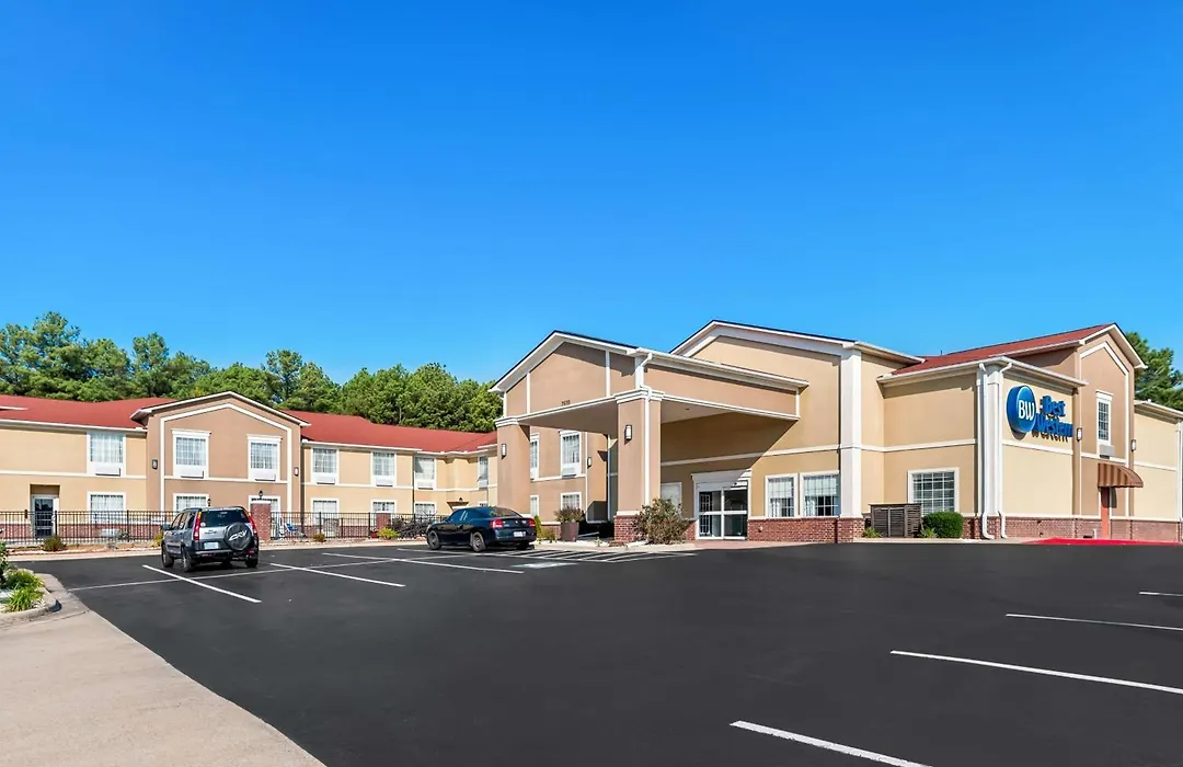 Best Western Sherwood Inn & Suites-1