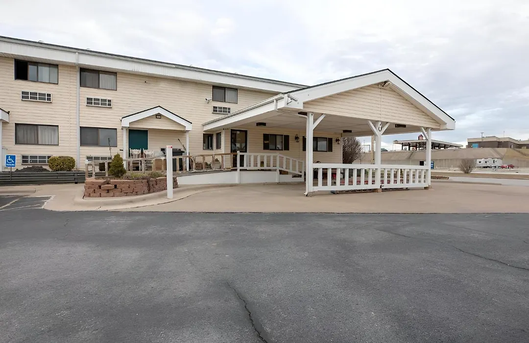 American Inn Ozark-1