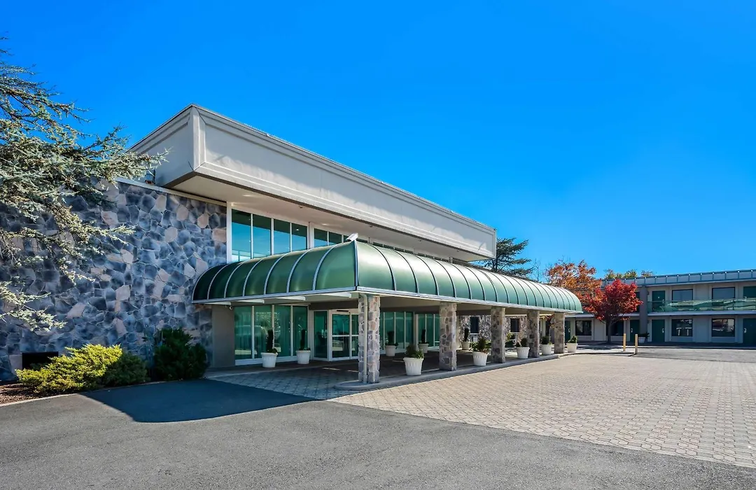 Brandywine Valley Inn Surestay Plus By Best Western-1