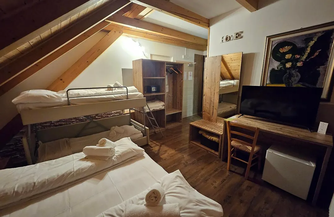 Hotel Tarvisio Four Seasons-1