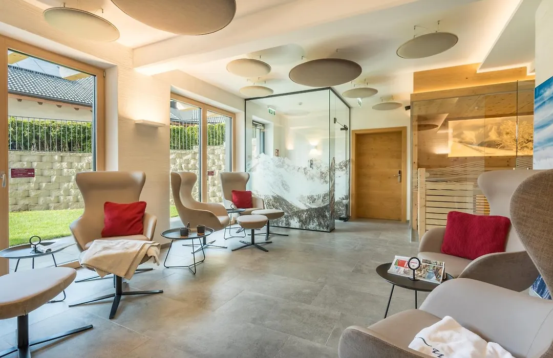 Apart-Hotel Dreisonnenhof-1