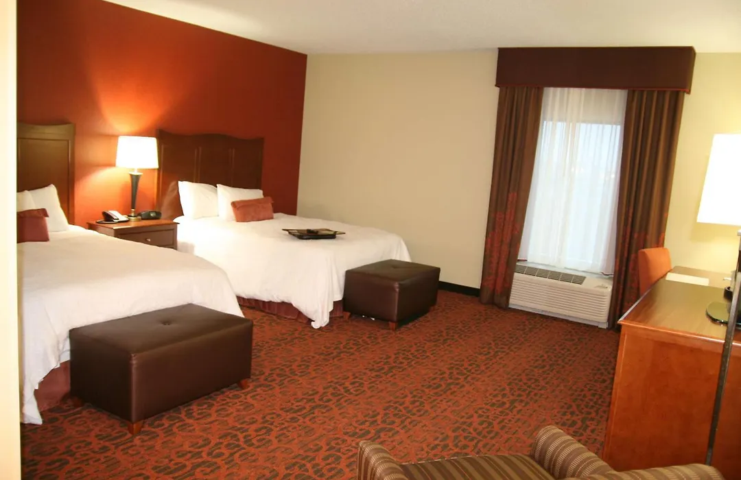 Hampton Inn Tomah-1