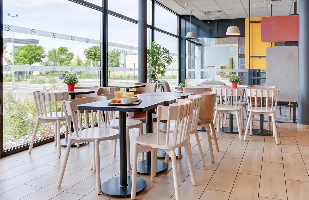 B&B Hotel Reims Croix Blandin-1