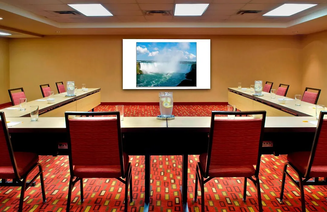 Courtyard By Marriott Niagara Falls-1