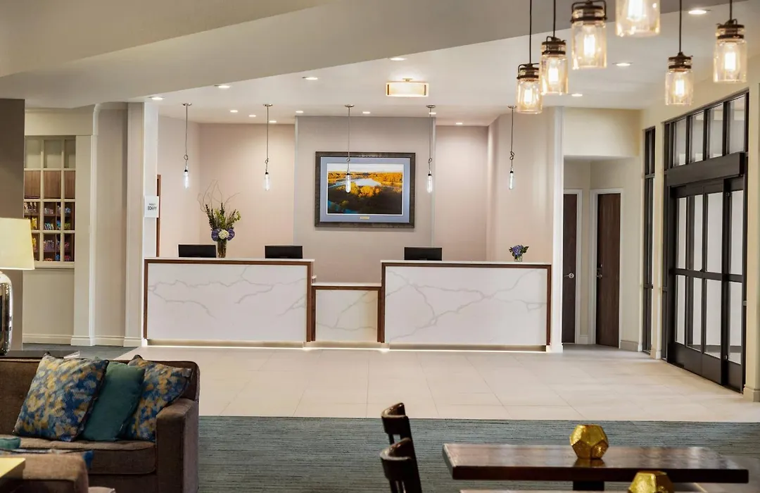 Delta Hotels By Marriott Helena Colonial-1