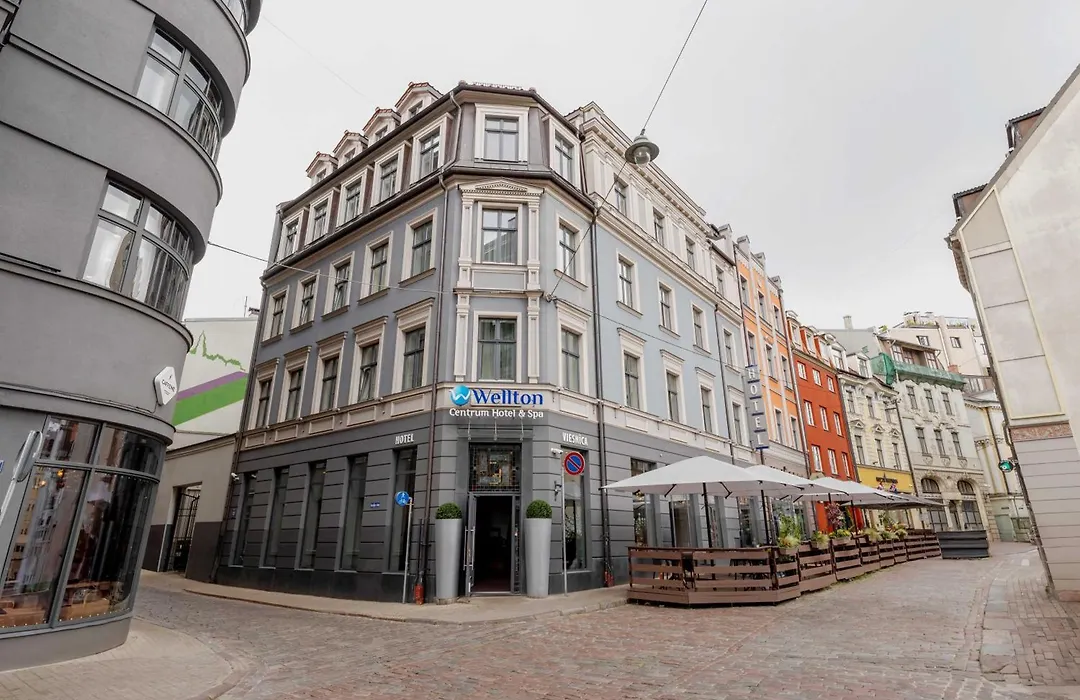 Wellton Centrum Hotel & Spa-1