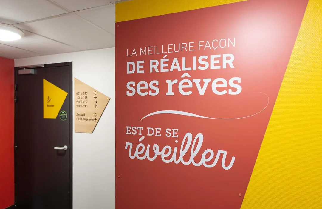 B&B HOTEL Bourges 2-1