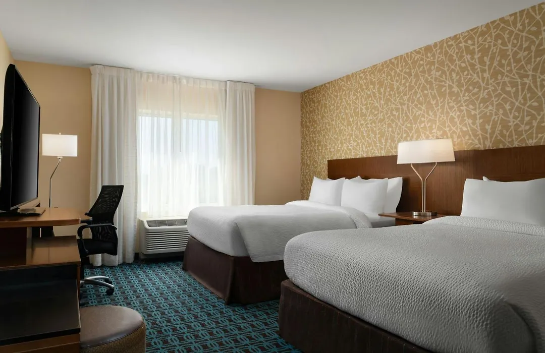 Fairfield Inn & Suites By Marriott London-1