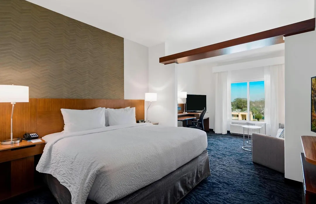 Fairfield Inn & Suites By Marriott St Petersburg North-1