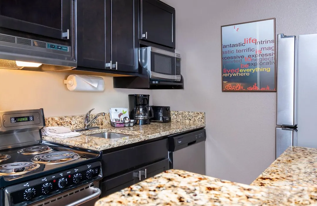 Towneplace Suites By Marriott East Lansing-1