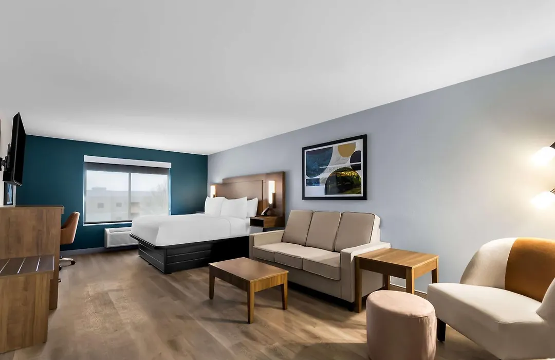 Best Western Plus Fenton-1