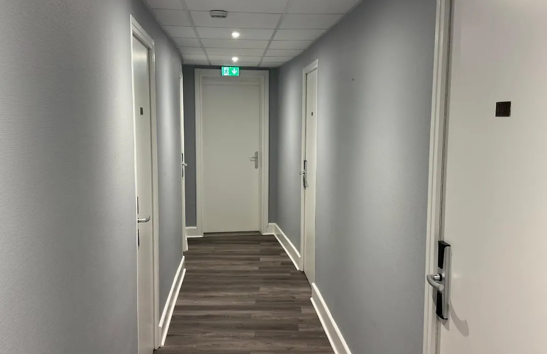 Abc Hotel-1