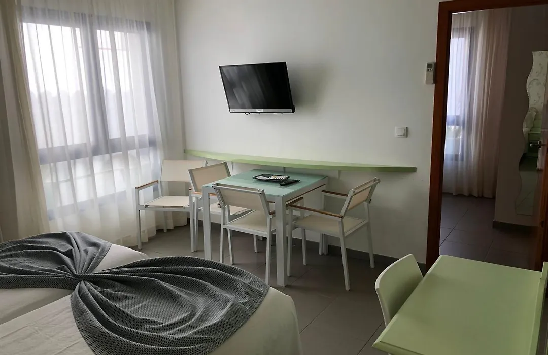 Hotel Spa Cap De Creus-1
