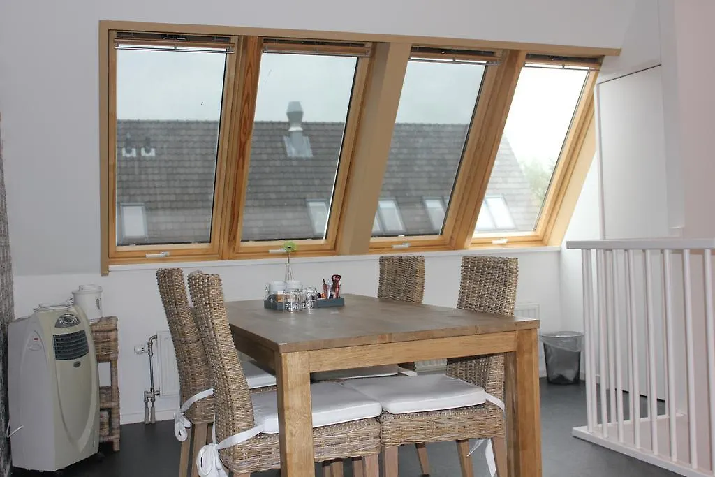 De Lokeend - Restaurant & Hotelsuites-1