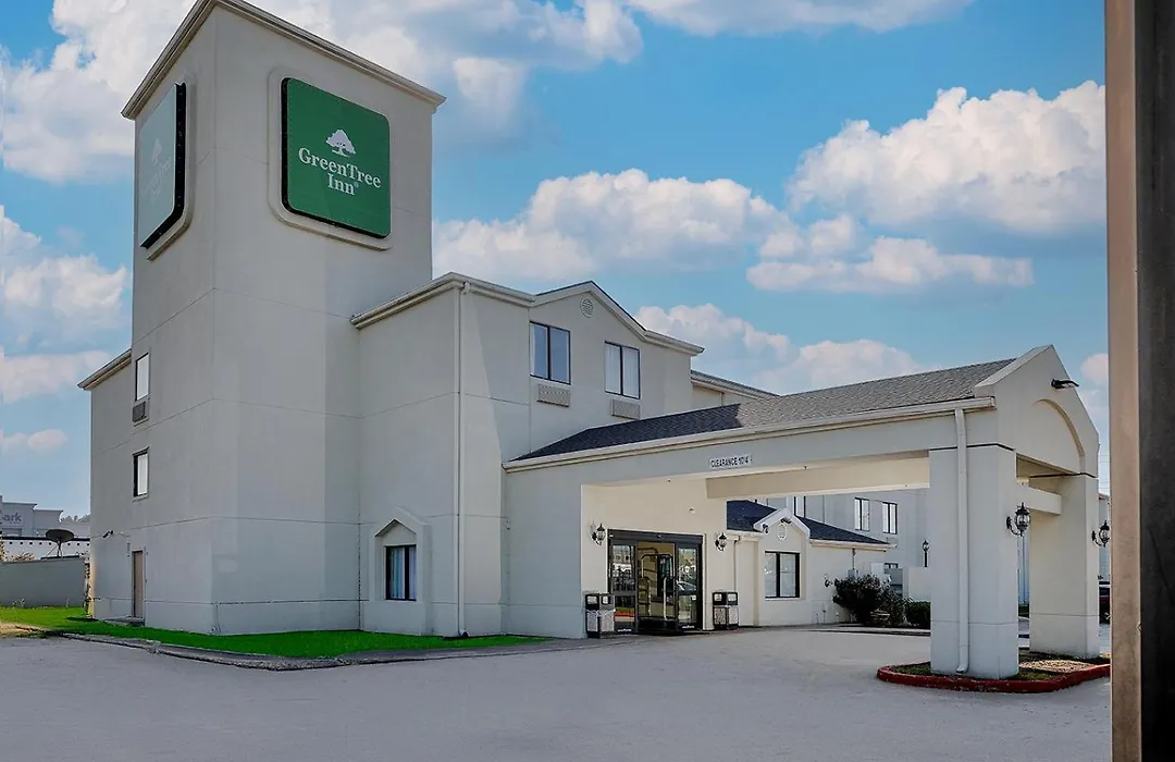 Greentree Inn - Iah Airport Jfk Blvd-1
