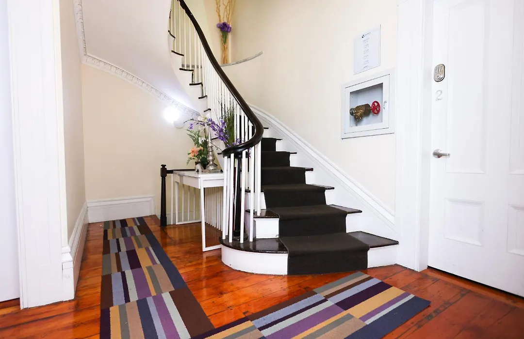 Charming & Stylish Studio On Beacon Hill #2-1