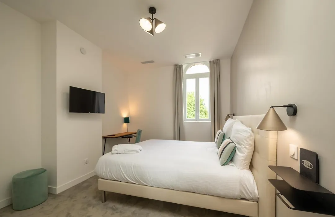 Maison Mimerel Colodge-1
