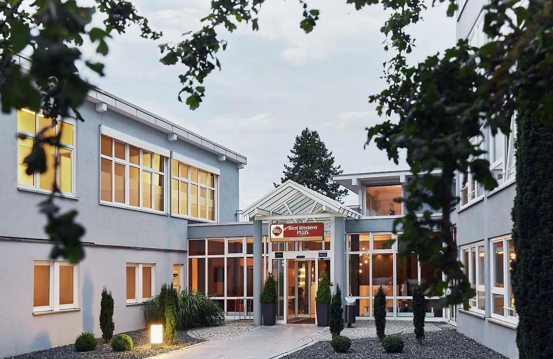 Best Western Plus Atrium Hotel-1