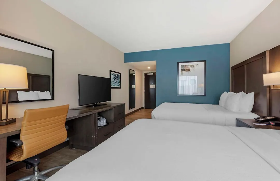 Comfort Inn & Suites Miami International Airport-1