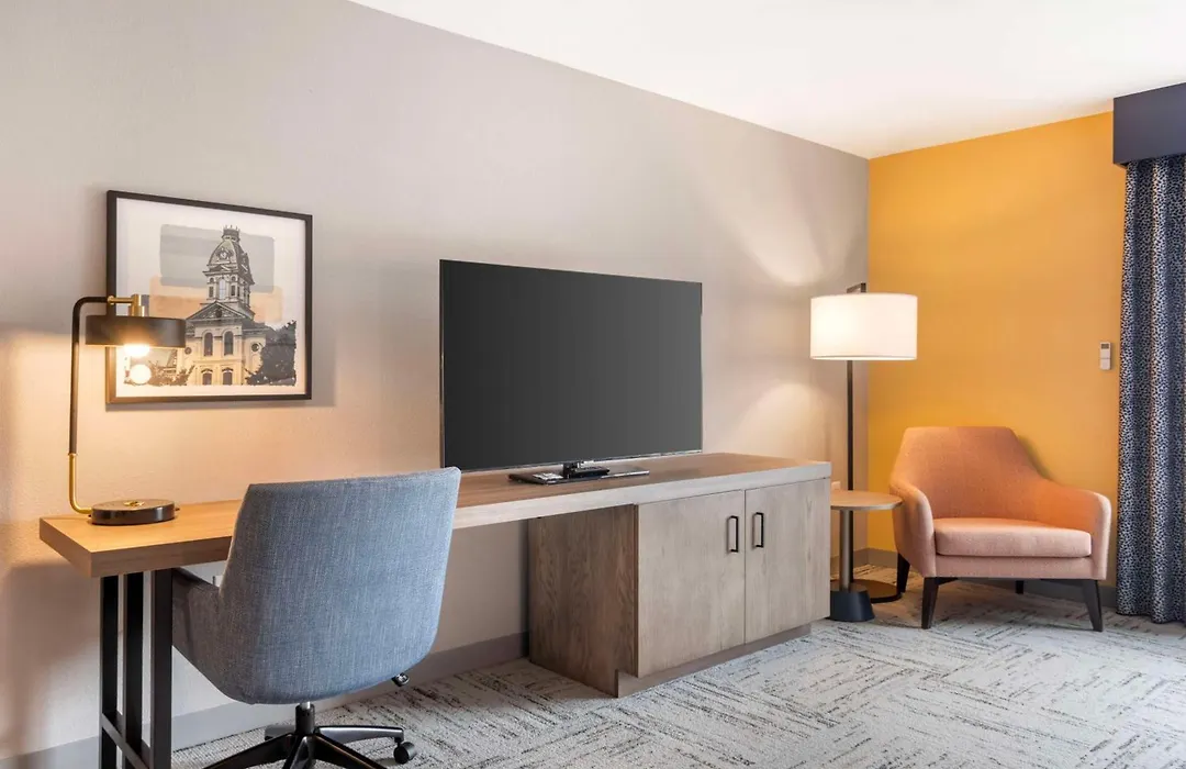 Hilton Garden Inn Charlotte/Concord-1