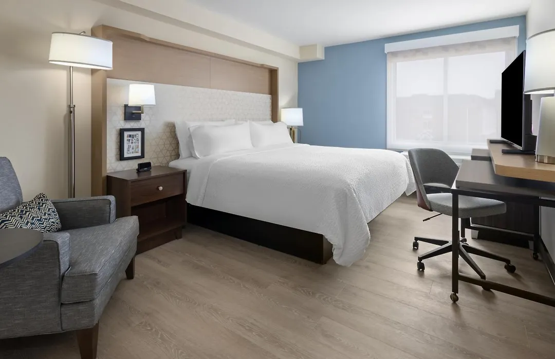 Holiday Inn & Suites Richmond West End, An Ihg Hotel-1