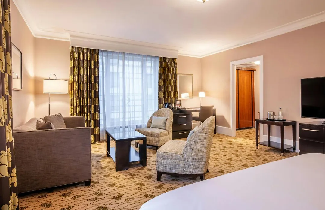 Renaissance Brussels Hotel-1