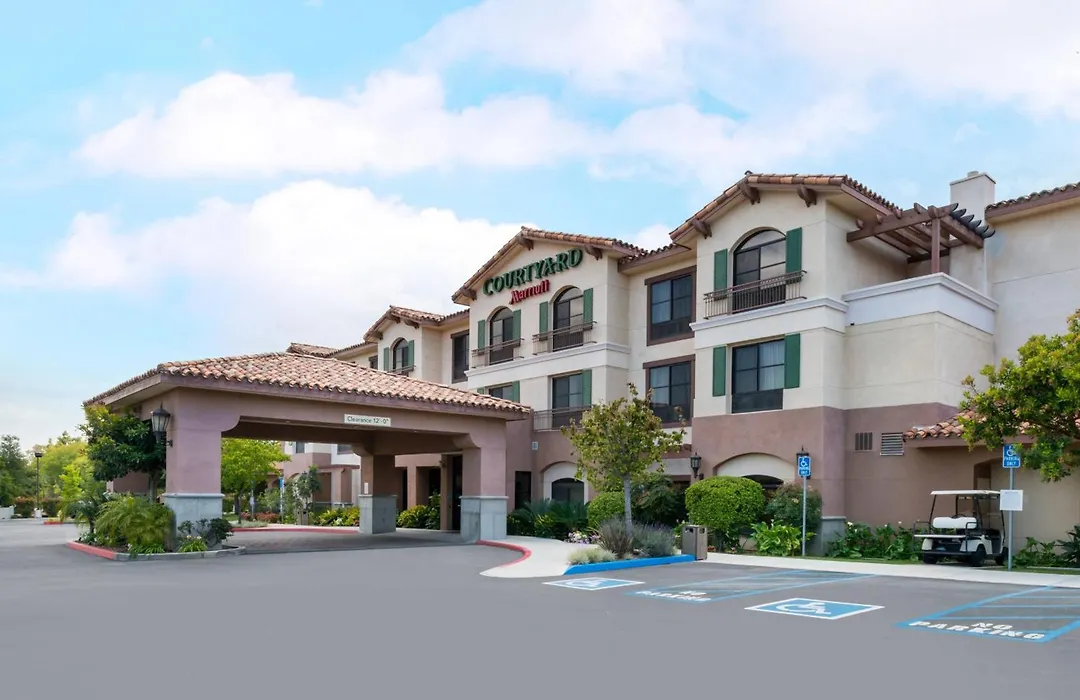Courtyard By Marriott Thousand Oaks Ventura County-1