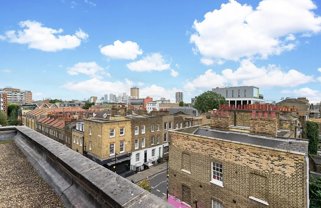 The Whitechapel-1