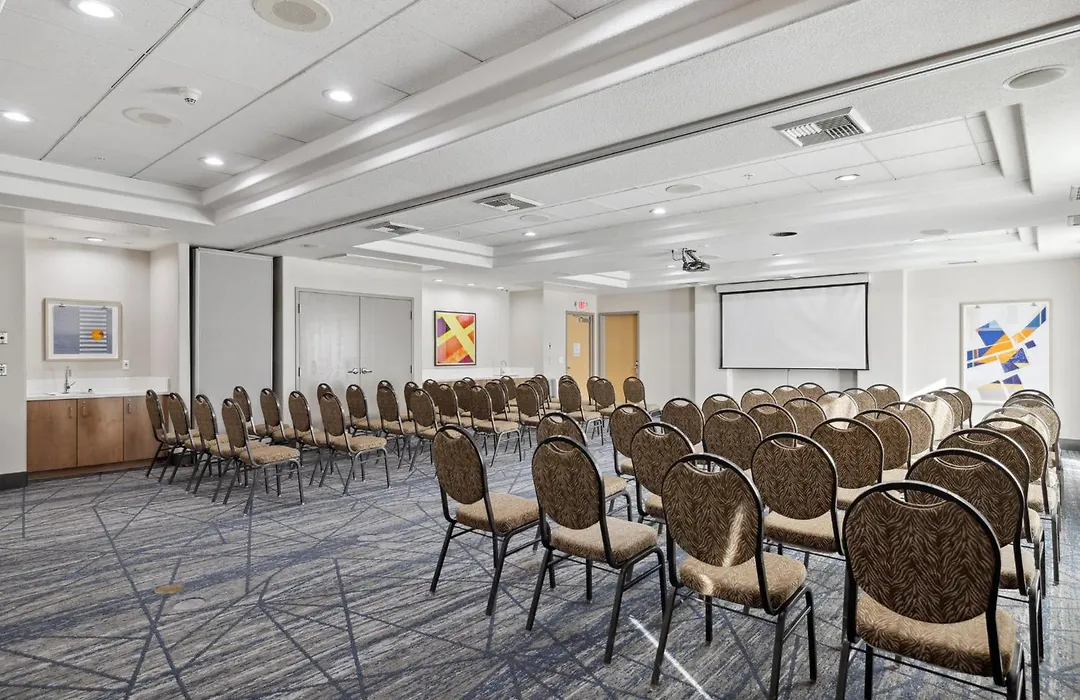 Holiday Inn Express Hotel & Suites Vacaville By Ihg-1