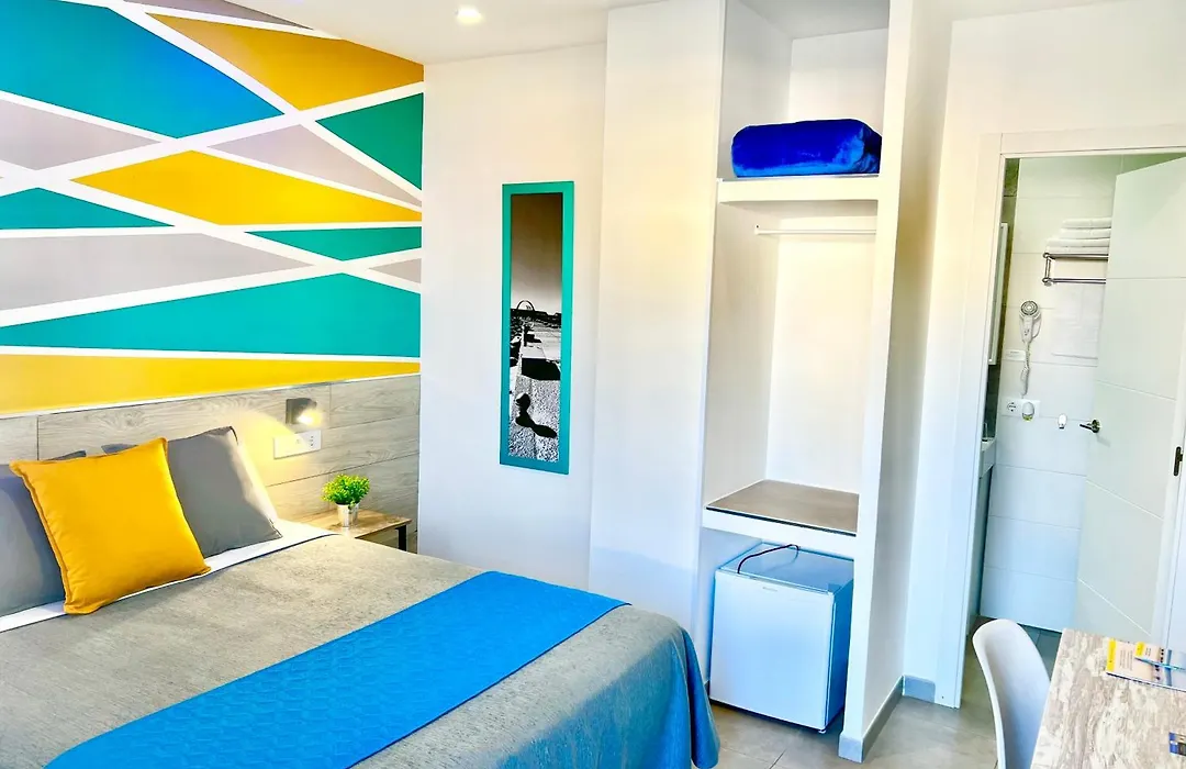 Dori Rooms - Hostal-1