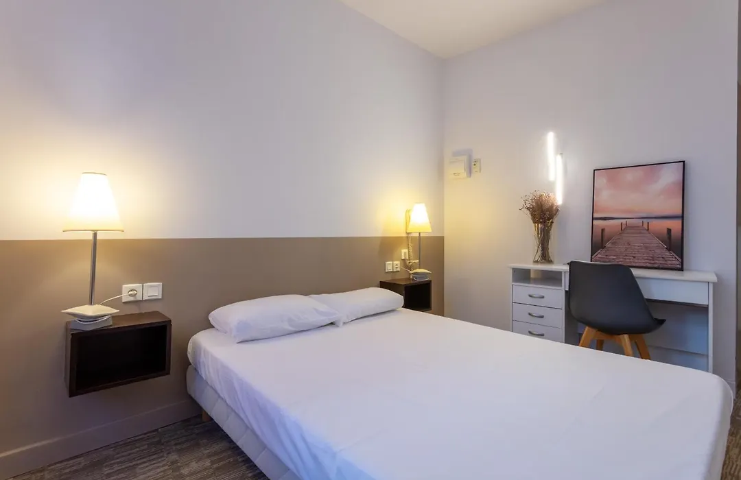 Hotel du Clocher-1
