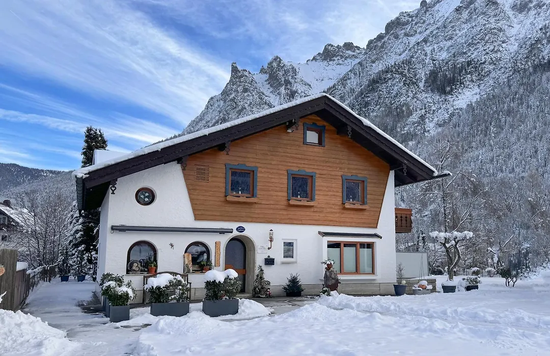 Hotel Garni Gästehaus Edlhuber-1