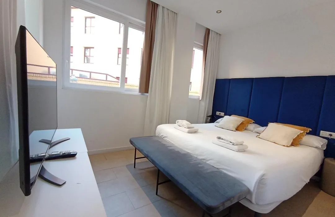 Blanq Marina Suites-1