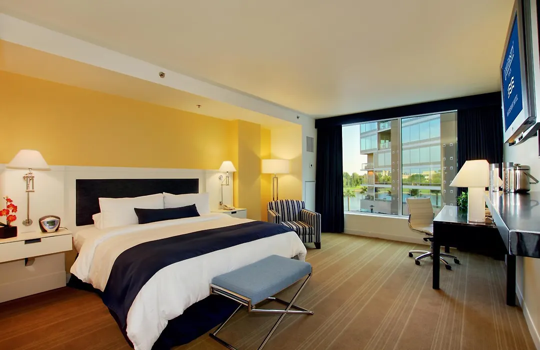 University Plaza Waterfront Hotel-1