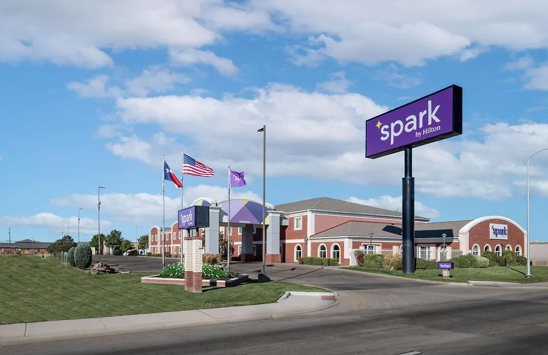 Spark By Hilton Dumas-1