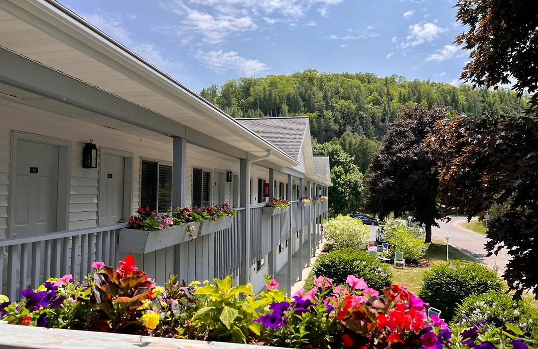 Main Street Motel-1