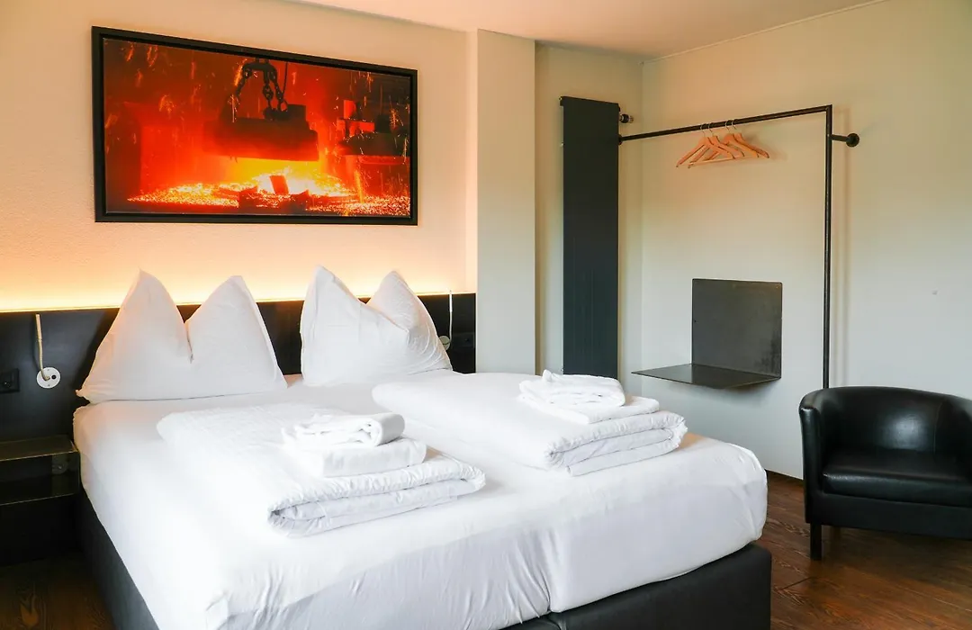 Ferus Hotel-1