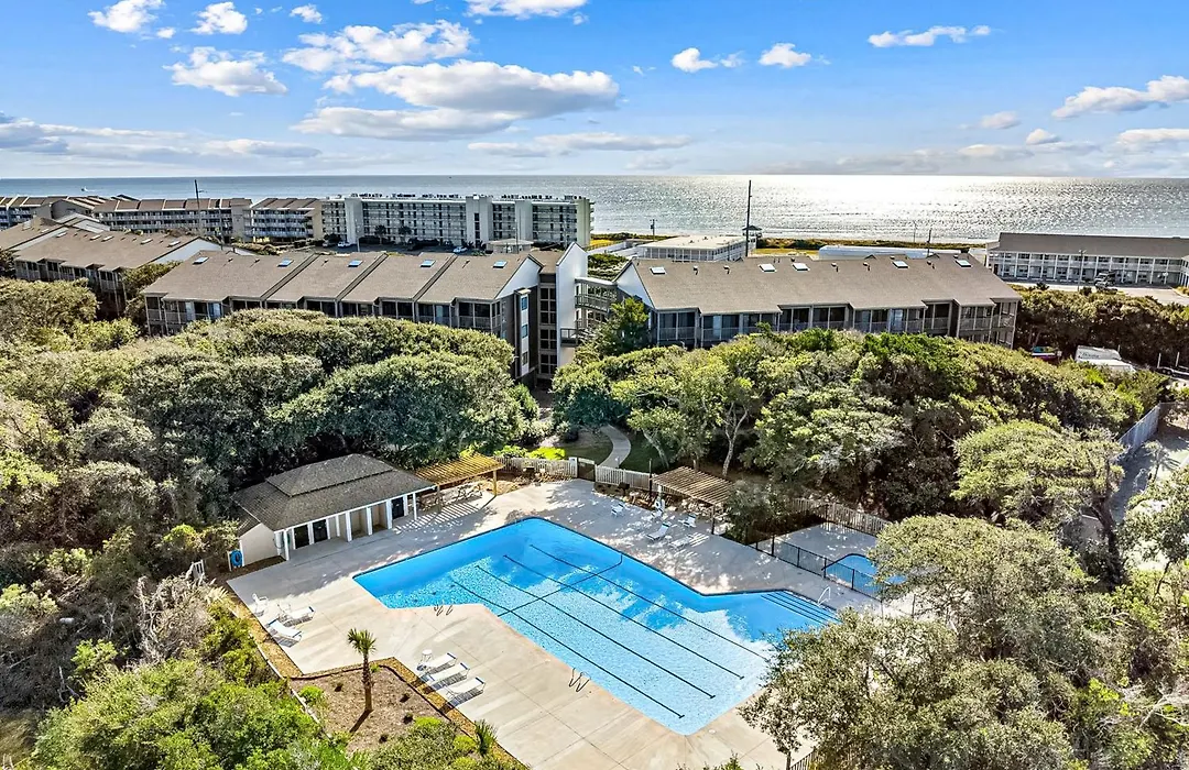 Island Beach & Racquet Club G106-1