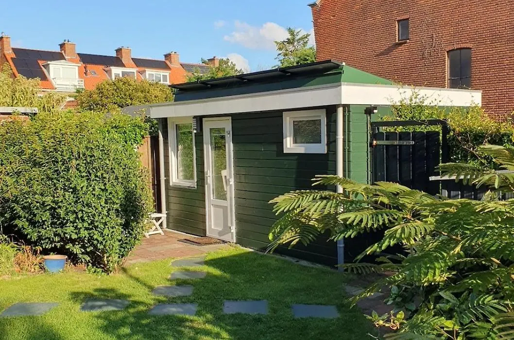 Cozy Garden House Kijkduin Beach-1