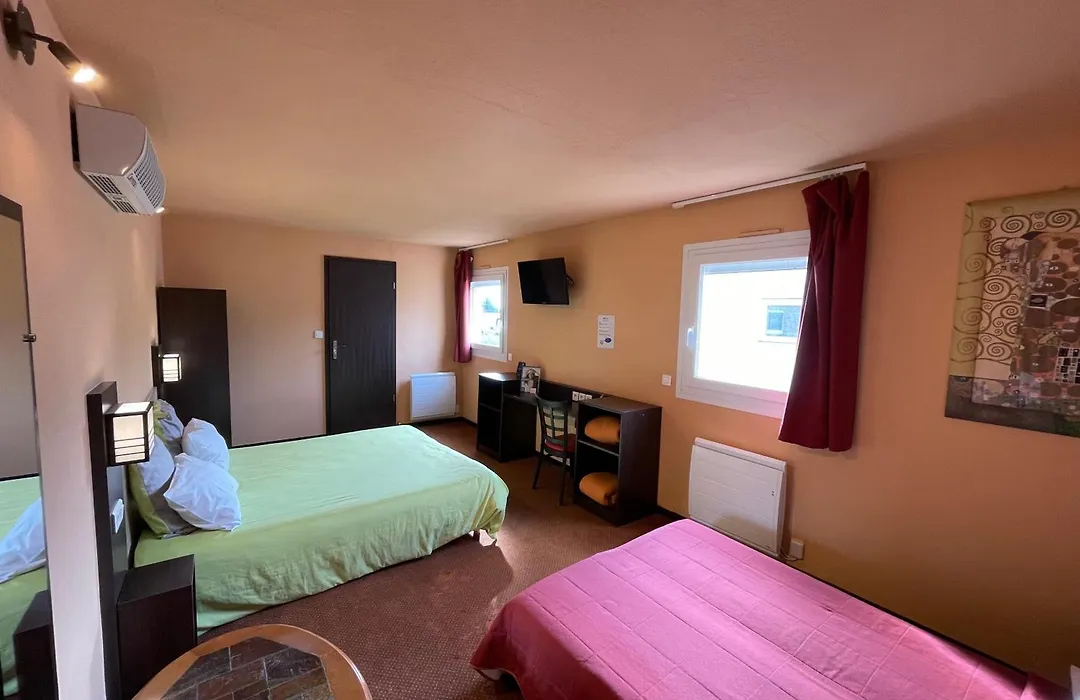 Brit Hotel St-Quentin/Nord-1
