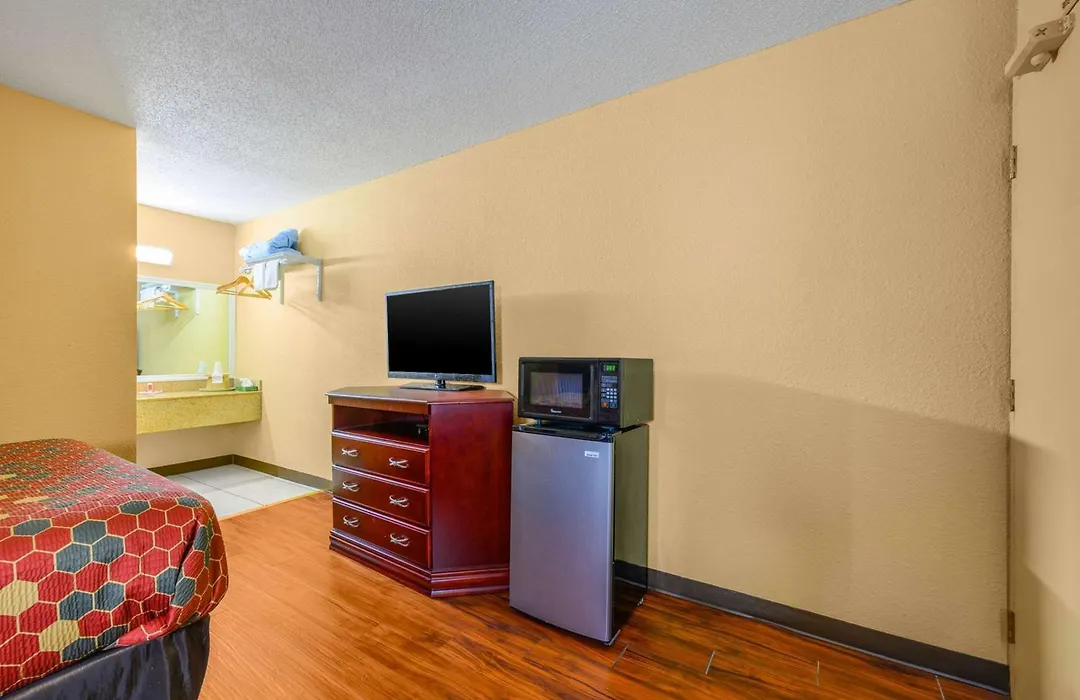 Econo Lodge Decatur South-1