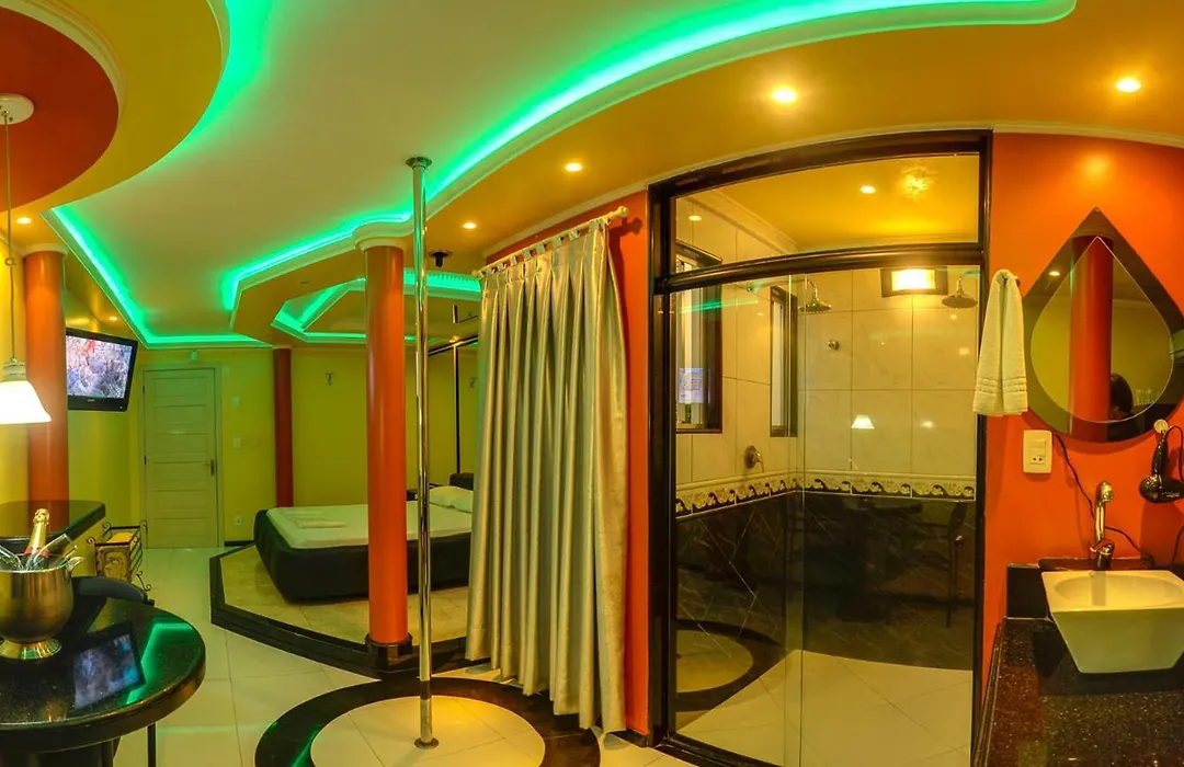 Motel Aquarius (Adults Only)-1