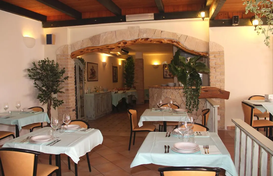 Hotel Geranio Rosso-1
