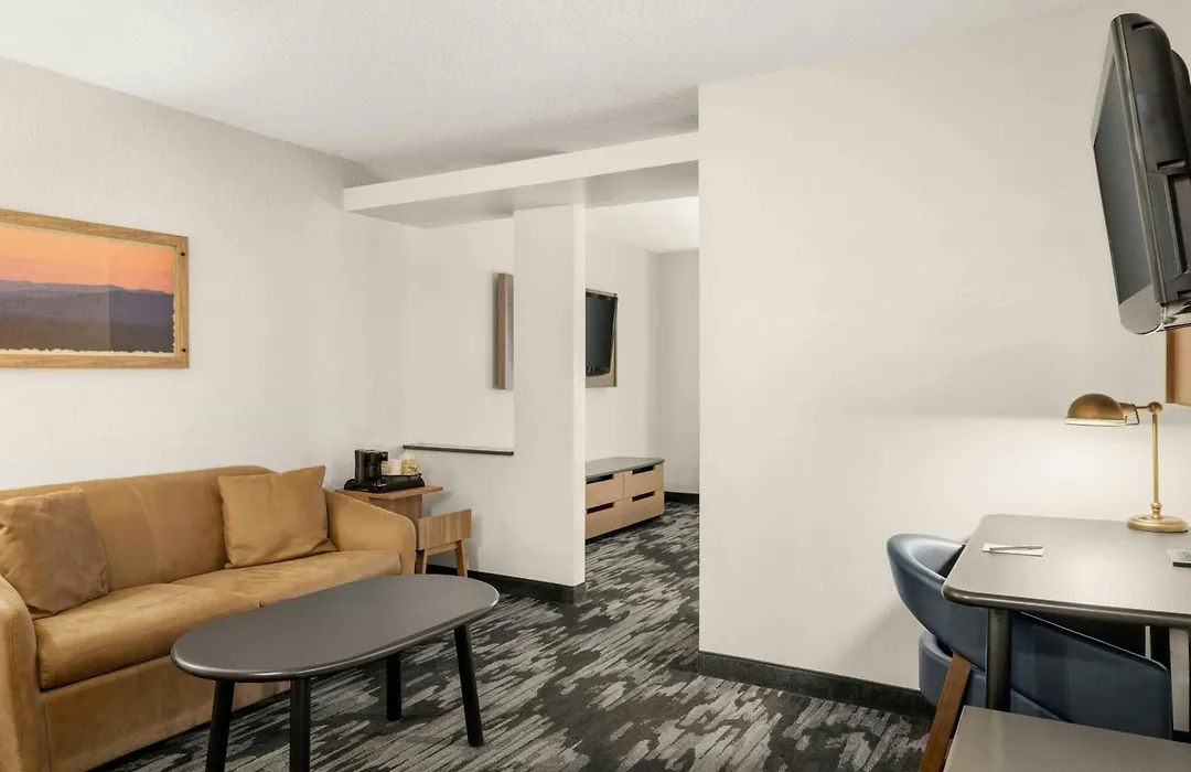 Fairfield Inn & Suites Mt. Pleasant-1