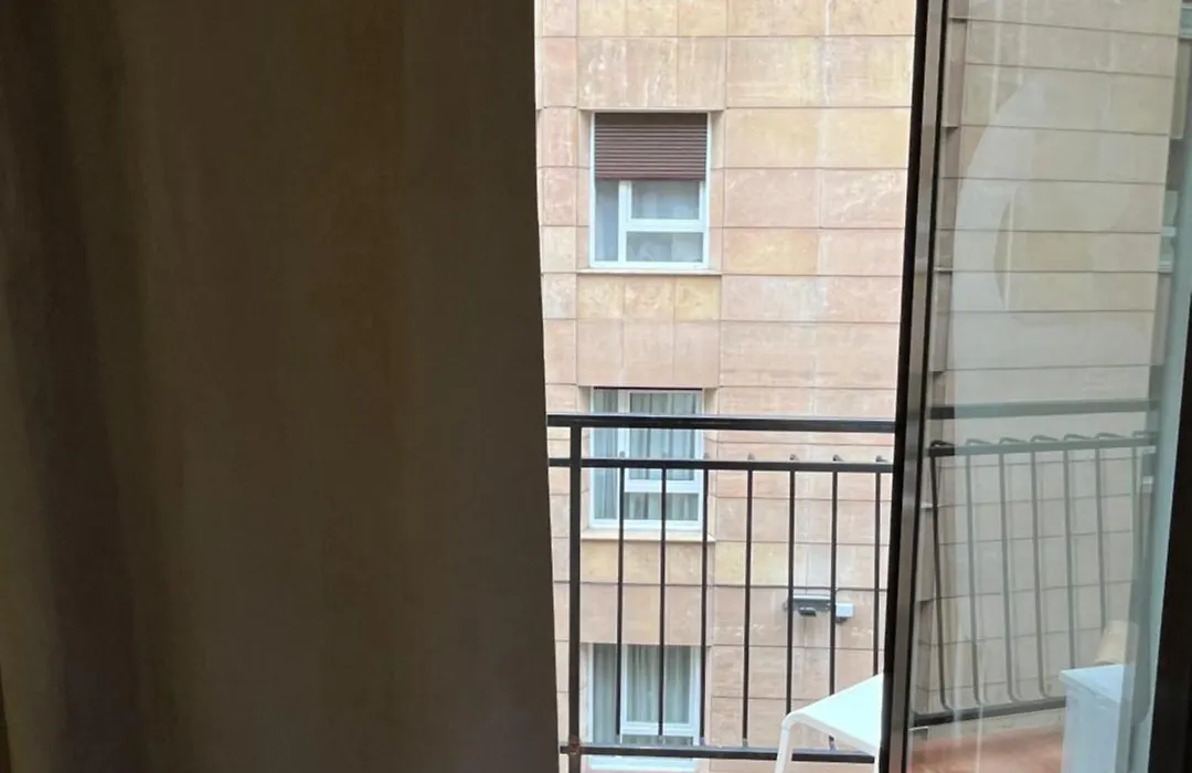 Roomin Hostel-1